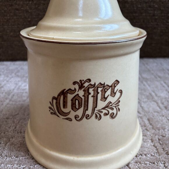 Vintage Pfaltzgraff Village Coffee Canister Castle Stamp With Lid MCM Folk - Picture 2 of 6